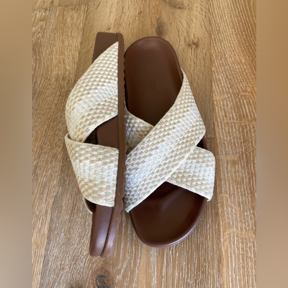 Rothy’s Weekend Slide Hemp Sandals Size 8.5 Cream Beige - Picture 2 of 10